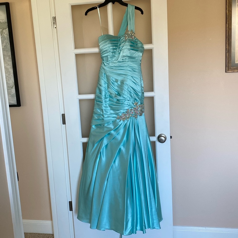 Blue Mermaid Style Corset Floor Length Gown